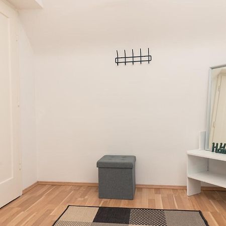 Milky Way Top Floor 2-Bedroom Apartment Air Condition Wien Exterior foto